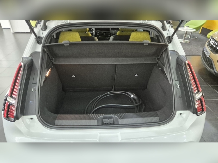 Renault 5 E-Tech 150 Comfort Range Iconic Five foto 12